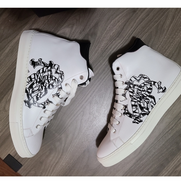 Authentic Roberto Cavalli Sneakers - Picture 3 of 10